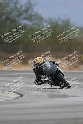 media/Sep-21-2025-Race Pace (Sun) [[98bf33ef95]]/Non Verified/4-Turn 3 (910am)/